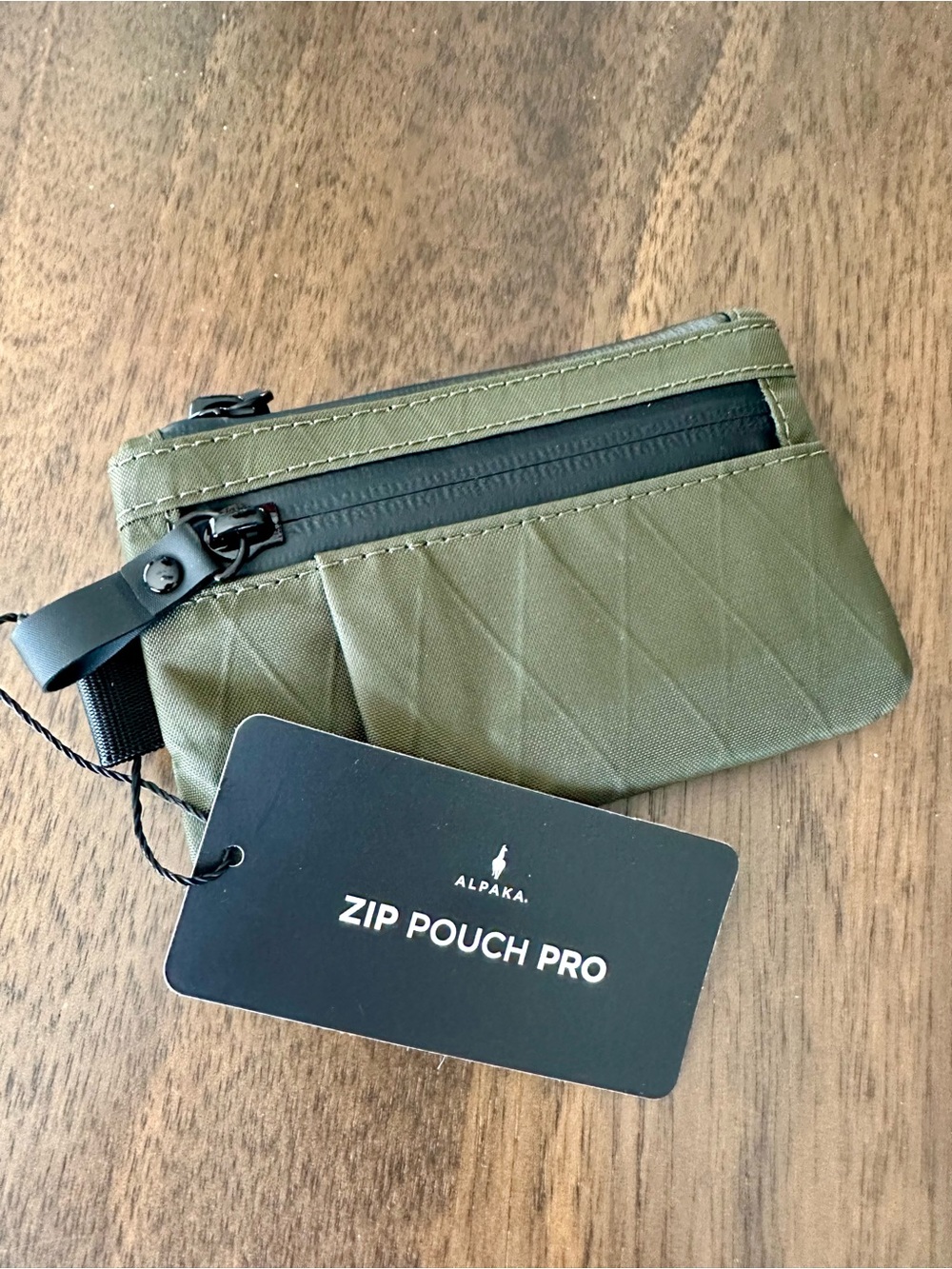 NWT! Alpaca Zip Pouch Pro & Bonus Cardholder!
